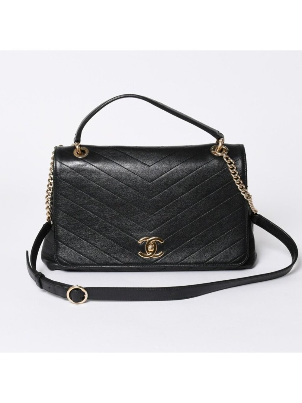 Chanel Chevron 2-Way Chain Shoulder Bag CC Logo Calfskin V-stitch Gold